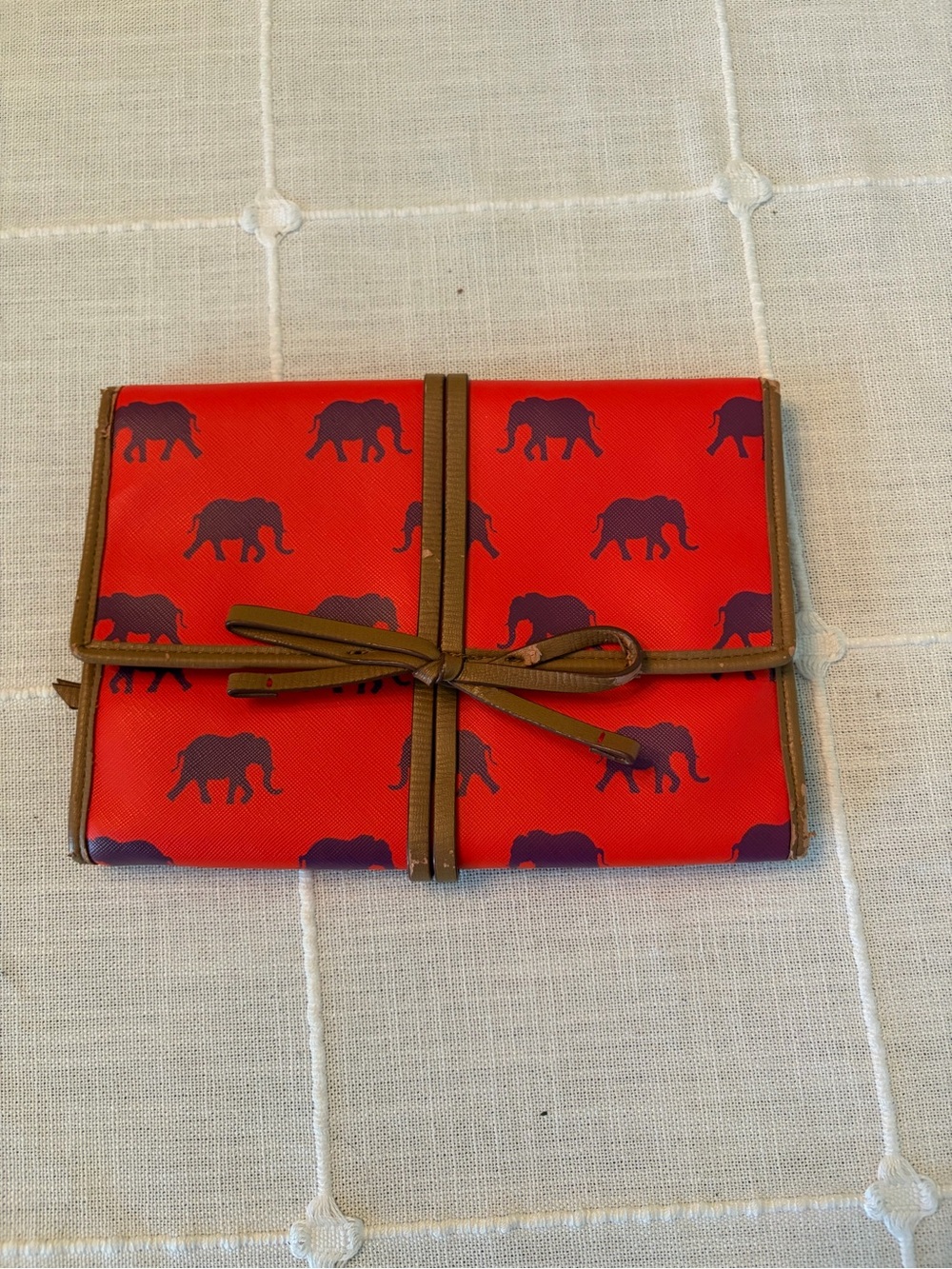 Stella & Dot Red Elephant Print Travel Organizer